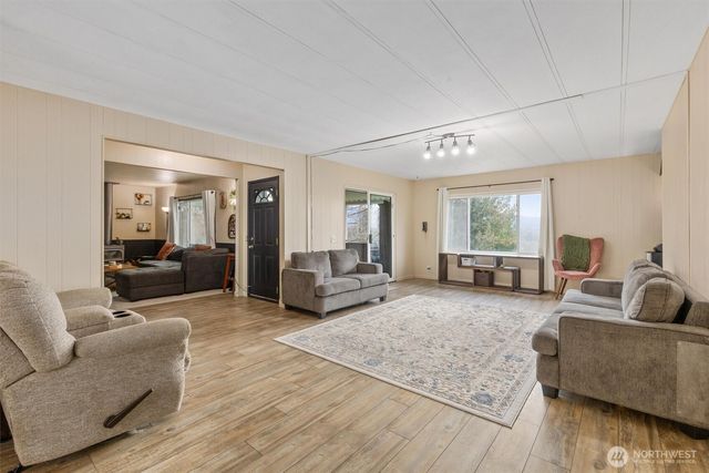 14601 Jim Creek Road, Arlington, WA 98223