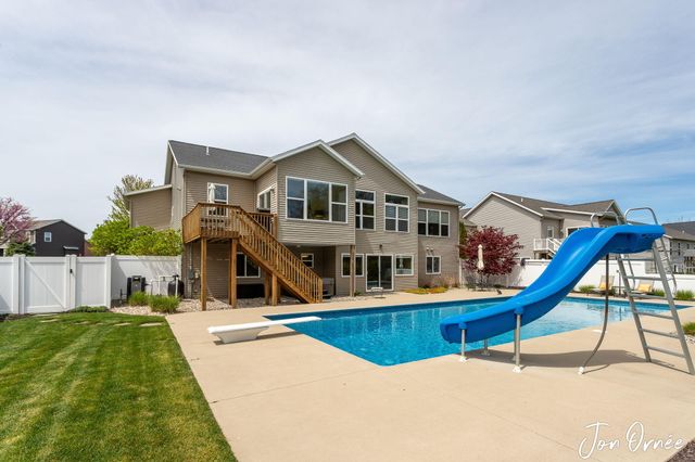 3094 Peachleaf Court, Park Twp, MI 49424