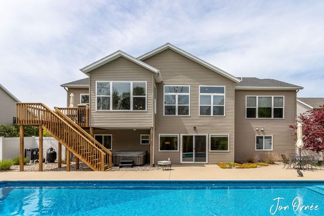 3094 Peachleaf Court, Park Twp, MI 49424