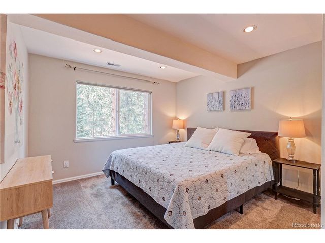 20045 Lost Arrowhead Dr, Monument, CO 80132