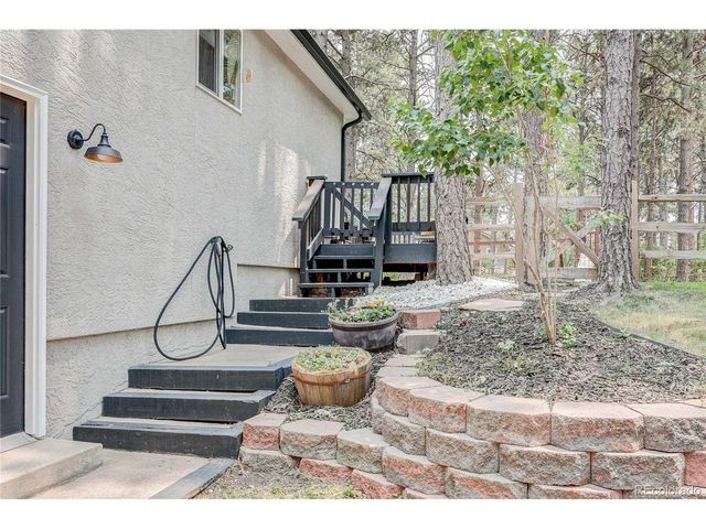 20045 Lost Arrowhead Dr, Monument, CO 80132