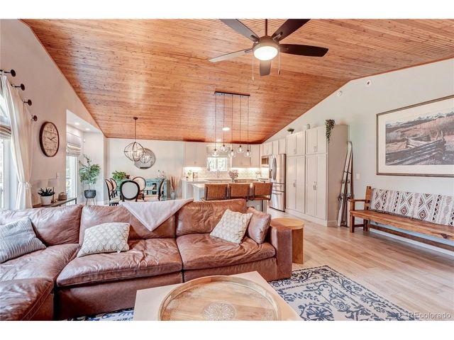 20045 Lost Arrowhead Dr, Monument, CO 80132
