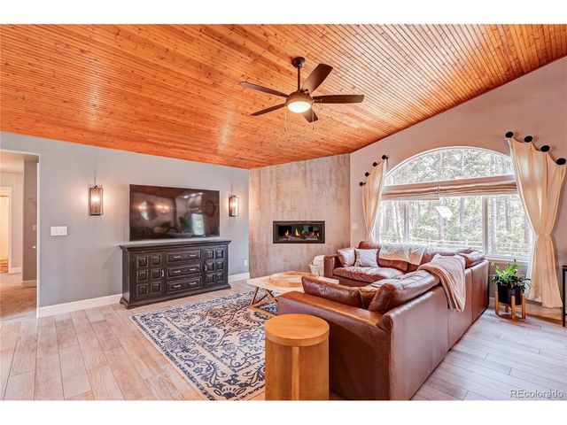 20045 Lost Arrowhead Dr, Monument, CO 80132