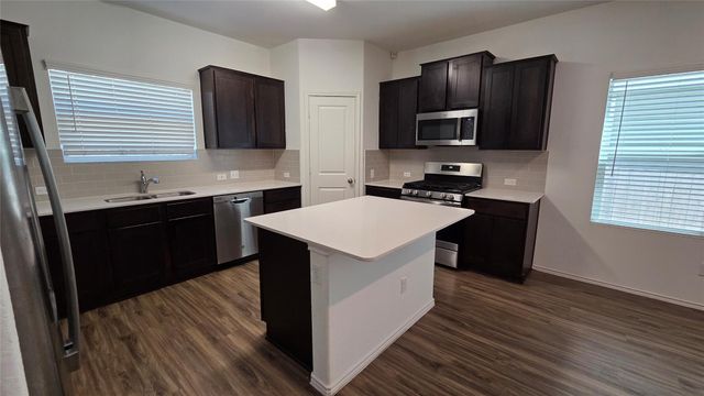 249 Red Buckeye LOOP, Liberty Hill, TX 78642