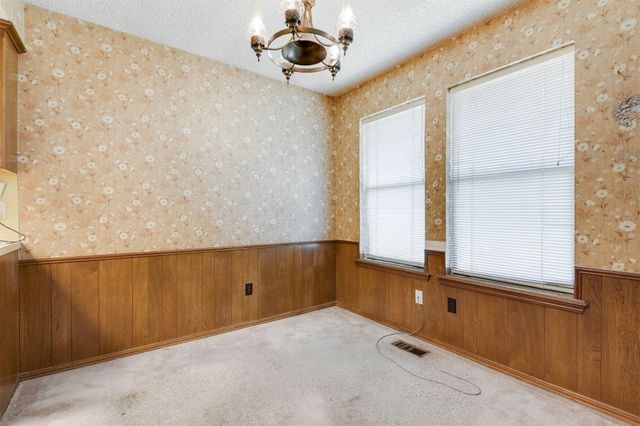 733 Mallard Avenue, Edmond, OK 73003