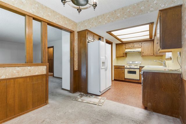 733 Mallard Avenue, Edmond, OK 73003