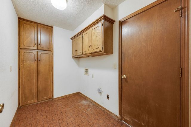733 Mallard Avenue, Edmond, OK 73003