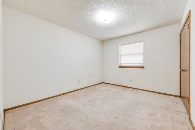 733 Mallard Avenue, Edmond, OK 73003