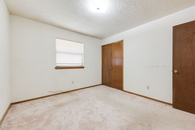 733 Mallard Avenue, Edmond, OK 73003