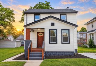 2615 Leland Avenue, Akron, OH 44312