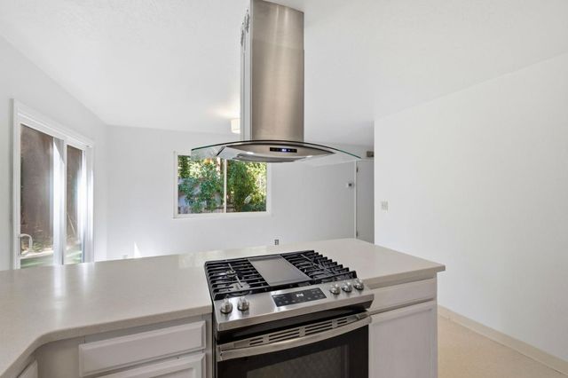 111 River Lane, Felton, CA 95018