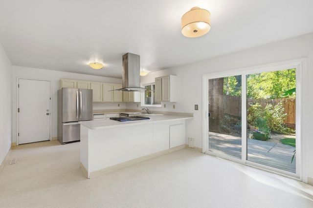 111 River Lane, Felton, CA 95018