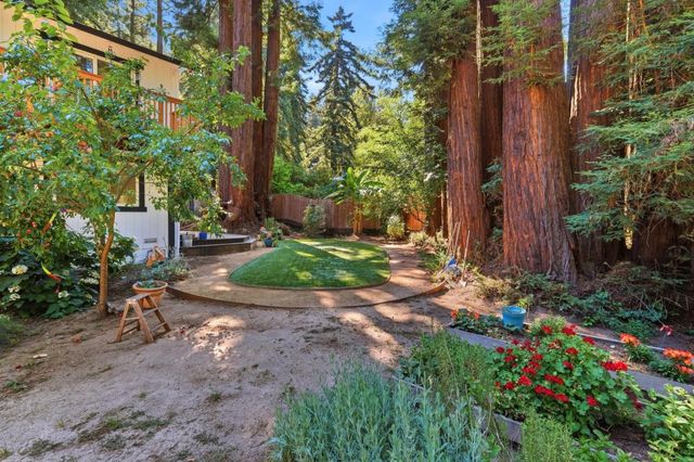 111 River Lane, Felton, CA 95018