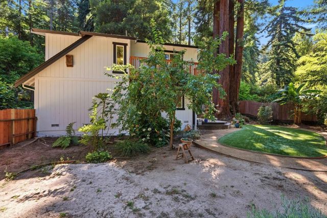 111 River Lane, Felton, CA 95018