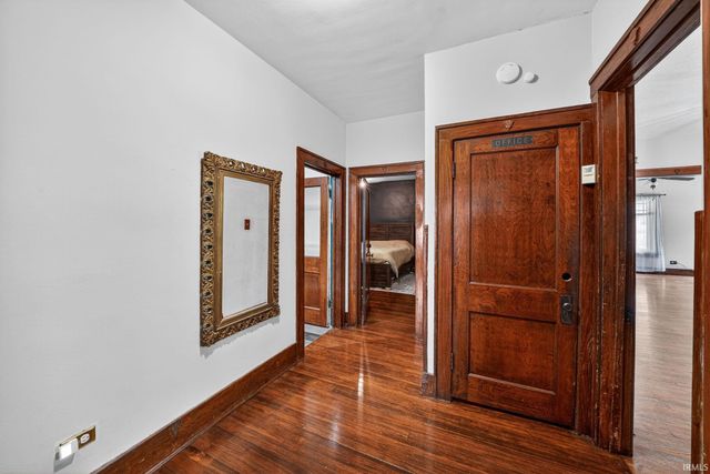 929 W Colfax Avenue, South Bend, IN 46601