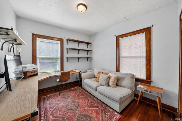 929 W Colfax Avenue, South Bend, IN 46601