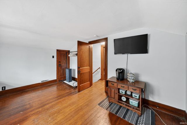 929 W Colfax Avenue, South Bend, IN 46601