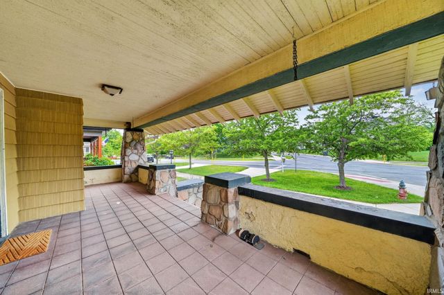 929 W Colfax Avenue, South Bend, IN 46601