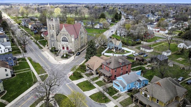 929 W Colfax Avenue, South Bend, IN 46601