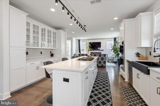 25467 BYRNES CROSSING DR, Chantilly, VA 20152