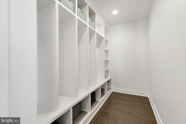 25467 BYRNES CROSSING DR, Chantilly, VA 20152