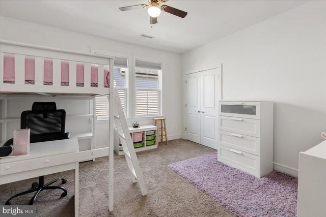 25467 BYRNES CROSSING DR, Chantilly, VA 20152