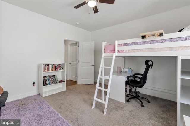 25467 BYRNES CROSSING DR, Chantilly, VA 20152