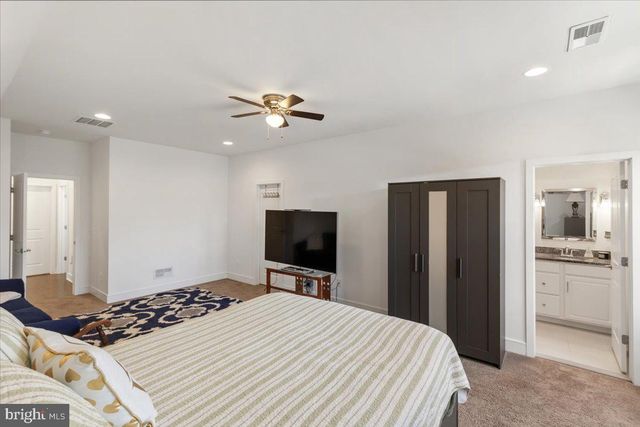 25467 BYRNES CROSSING DR, Chantilly, VA 20152