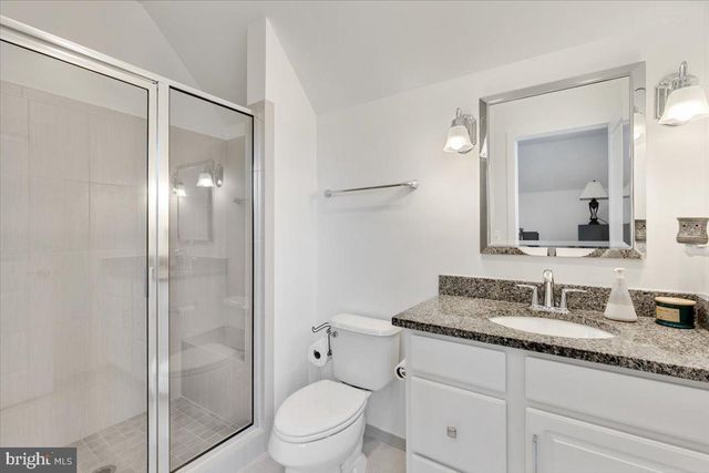 25467 BYRNES CROSSING DR, Chantilly, VA 20152