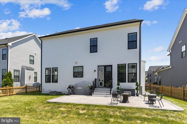 25467 BYRNES CROSSING DR, Chantilly, VA 20152