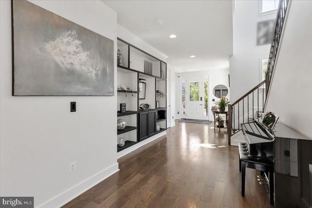 25467 BYRNES CROSSING DR, Chantilly, VA 20152