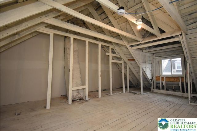 1105 Lehigh Street, Easton, PA 18042