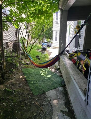 32-34 Dartmouth St, Waltham, MA 02453