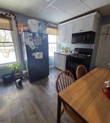 32-34 Dartmouth St, Waltham, MA 02453