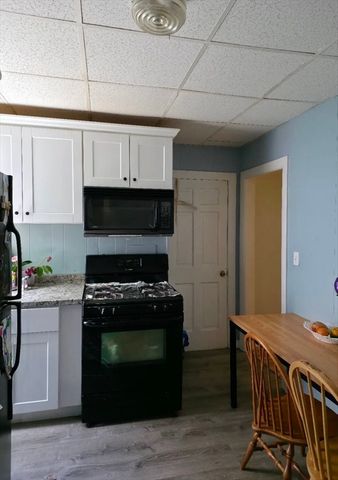 32-34 Dartmouth St, Waltham, MA 02453