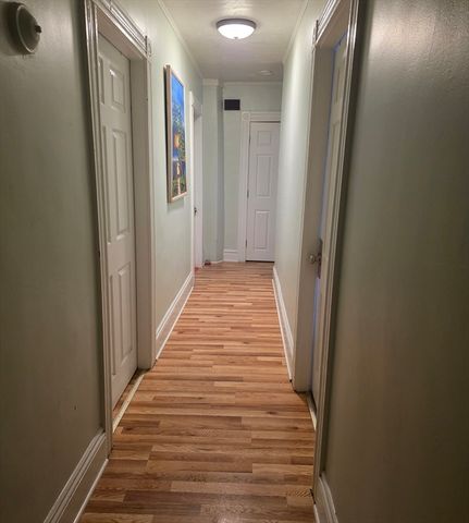 32-34 Dartmouth St, Waltham, MA 02453