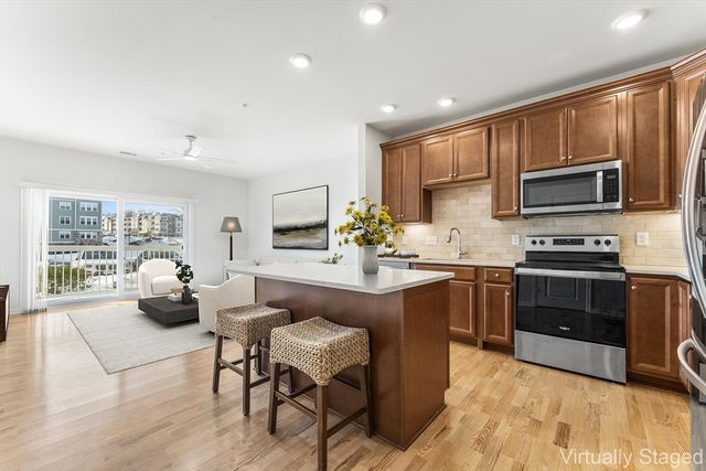 1102 Peters Farm Way 1102, Westborough, MA 01581