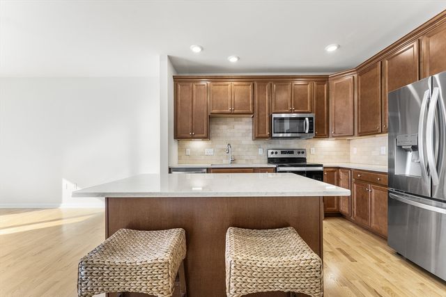 1102 Peters Farm Way 1102, Westborough, MA 01581