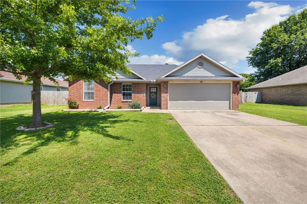 119 S Bailey Street, Lowell, AR 72745