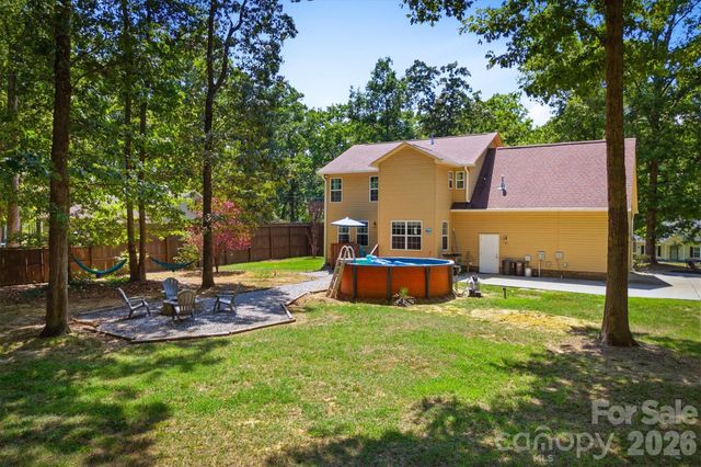 802 White Oaks Circle, Monroe, NC 28112