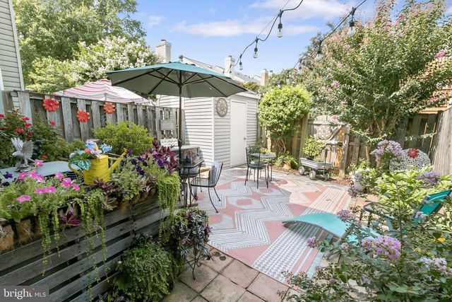 6580 MEDINAH LN, Alexandria, VA 22312
