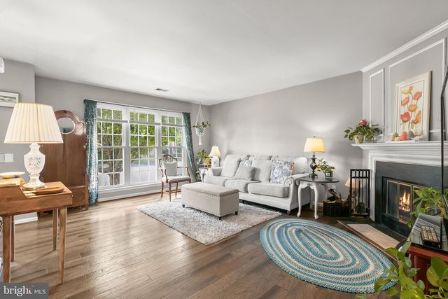 6580 MEDINAH LN, Alexandria, VA 22312