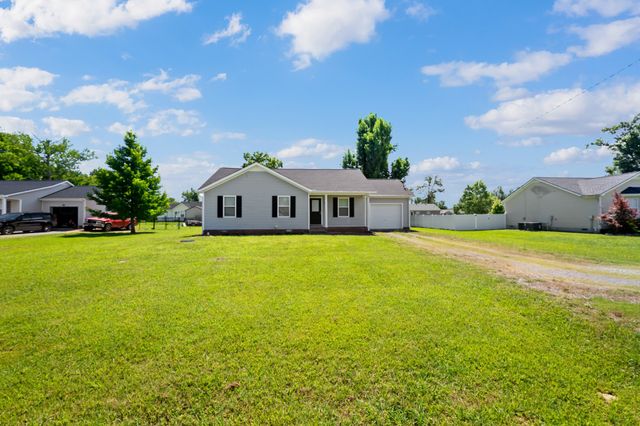 730 Eaglesham Dr, Christiana, TN 37037