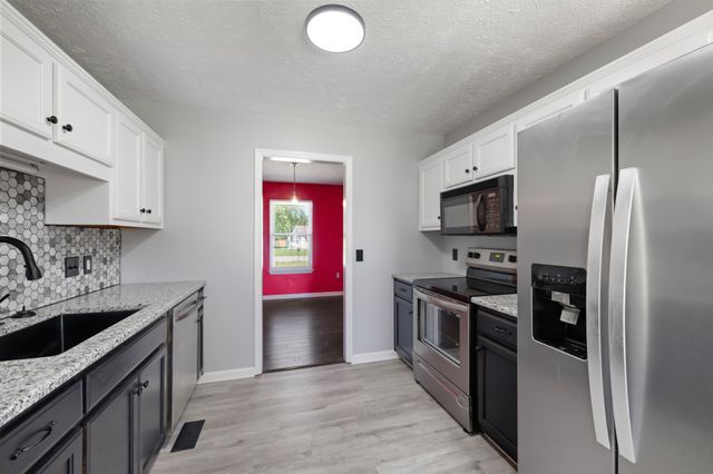 730 Eaglesham Dr, Christiana, TN 37037