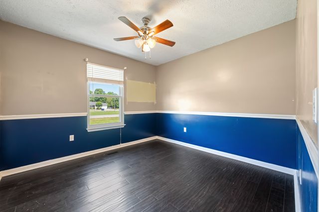 730 Eaglesham Dr, Christiana, TN 37037