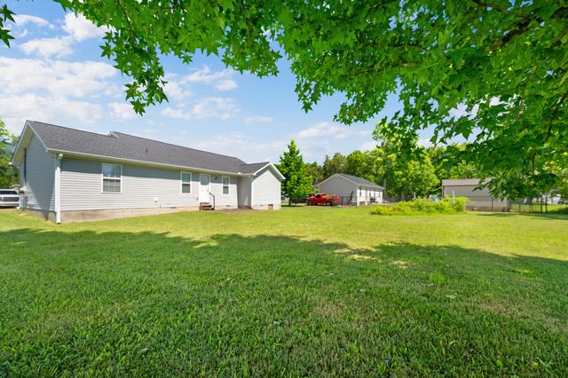 730 Eaglesham Dr, Christiana, TN 37037