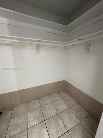 16450 Miami Drive 108, North Miami Beach, FL 33162