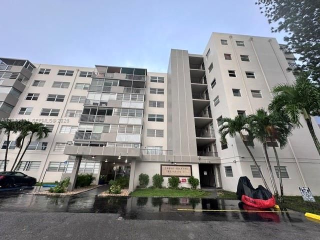 16450 Miami Drive 108, North Miami Beach, FL 33162