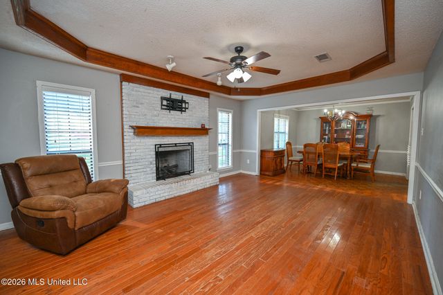6406 Cherokee Drive, Olive Branch, MS 38654