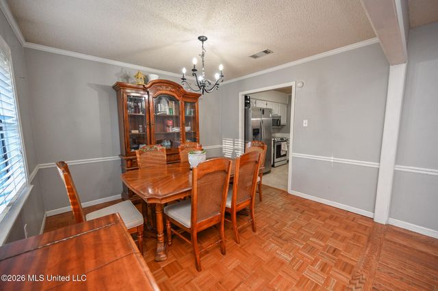 6406 Cherokee Drive, Olive Branch, MS 38654
